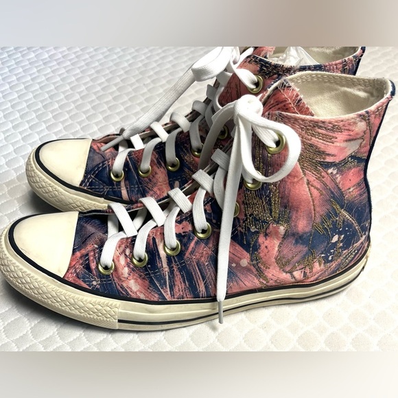 Converse All Star High Top Sneakers Abstract Feather Print Artsy Chuck Taylor - Picture 3 of 9